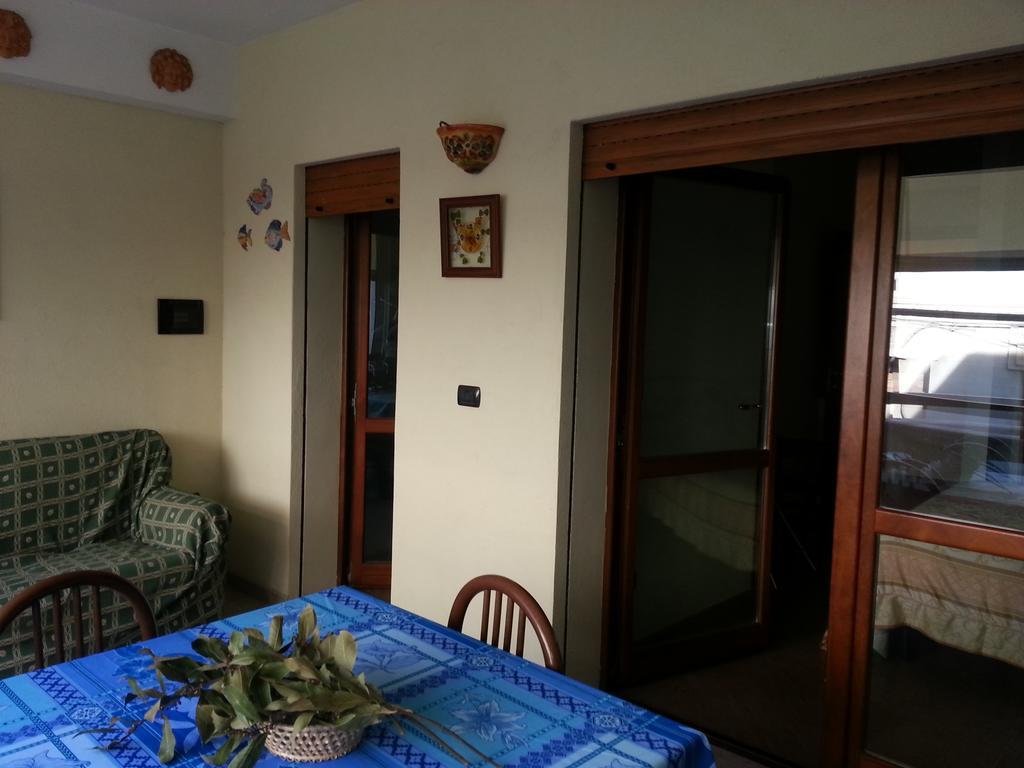 Reggio Central House Low Cost Per 4 เรจโจ ดี คาลาเบีย ภายนอก รูปภาพ