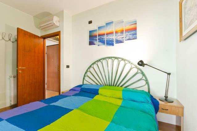 Reggio Central House Low Cost Per 4 เรจโจ ดี คาลาเบีย ภายนอก รูปภาพ